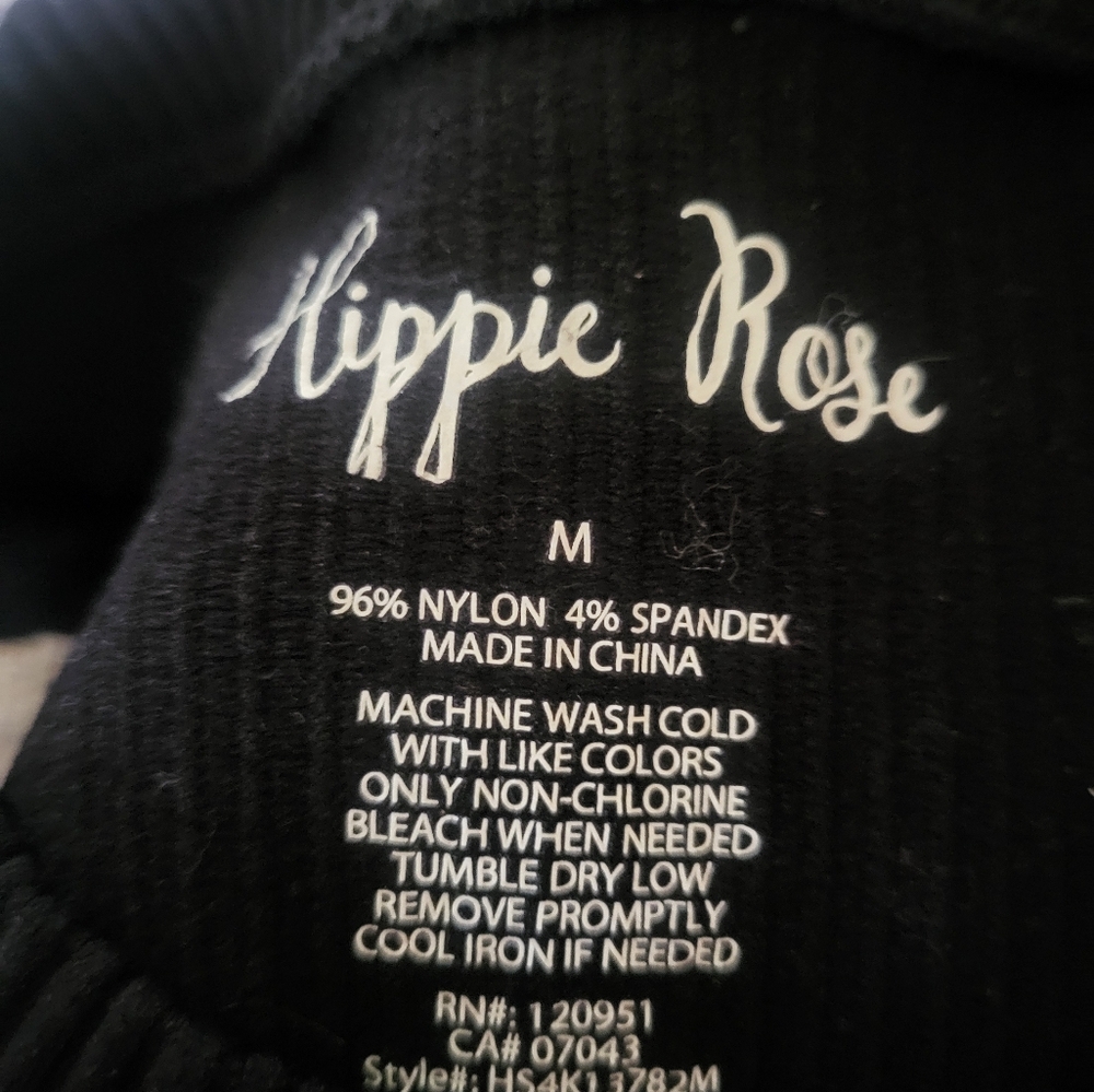 Hippie Rose Classic Black Sleeveless Top - Picture 4 of 4